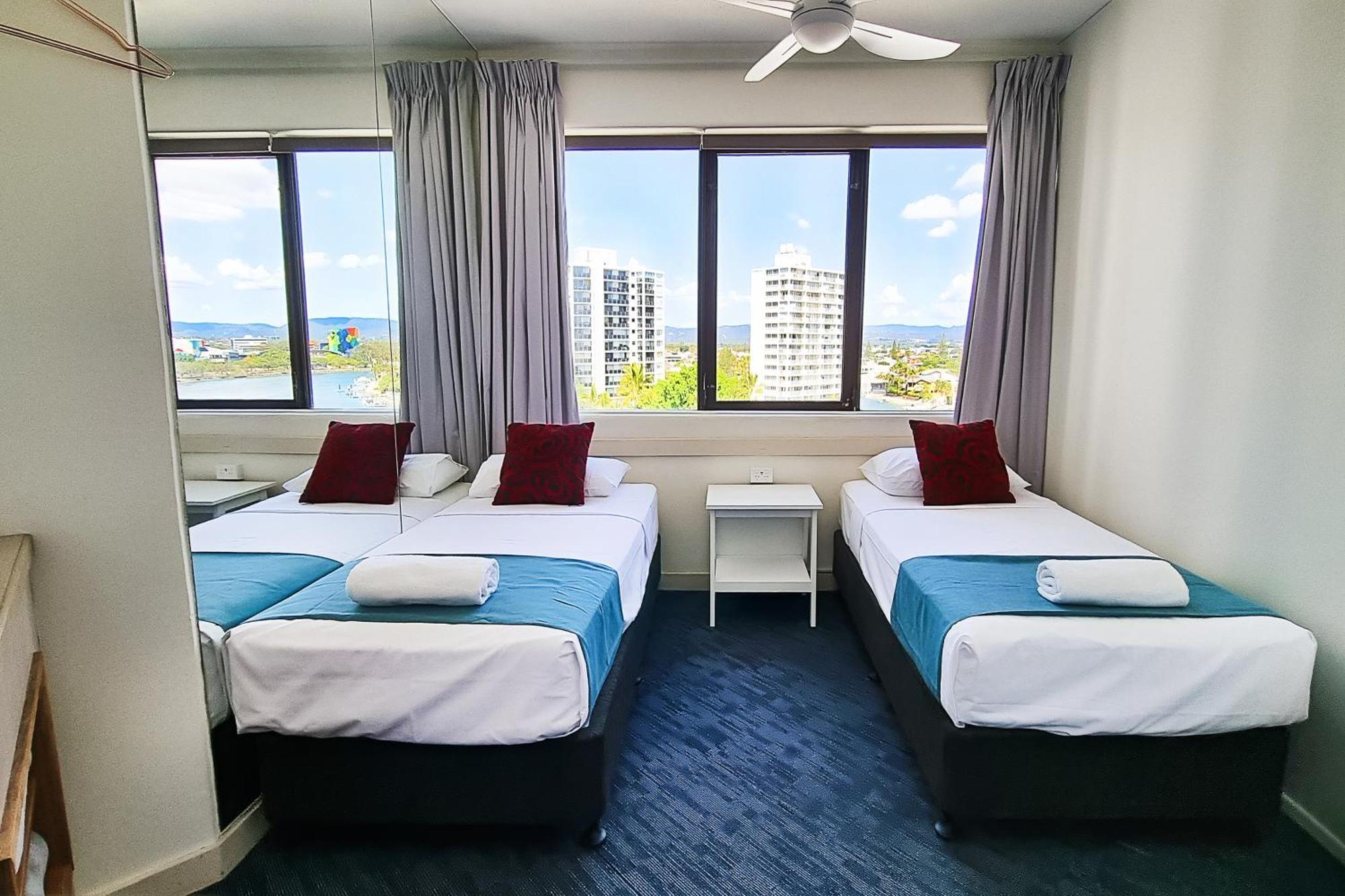 Tiki Hotel Apartments Surfers Paradise Gold Coast Zewnętrze zdjęcie