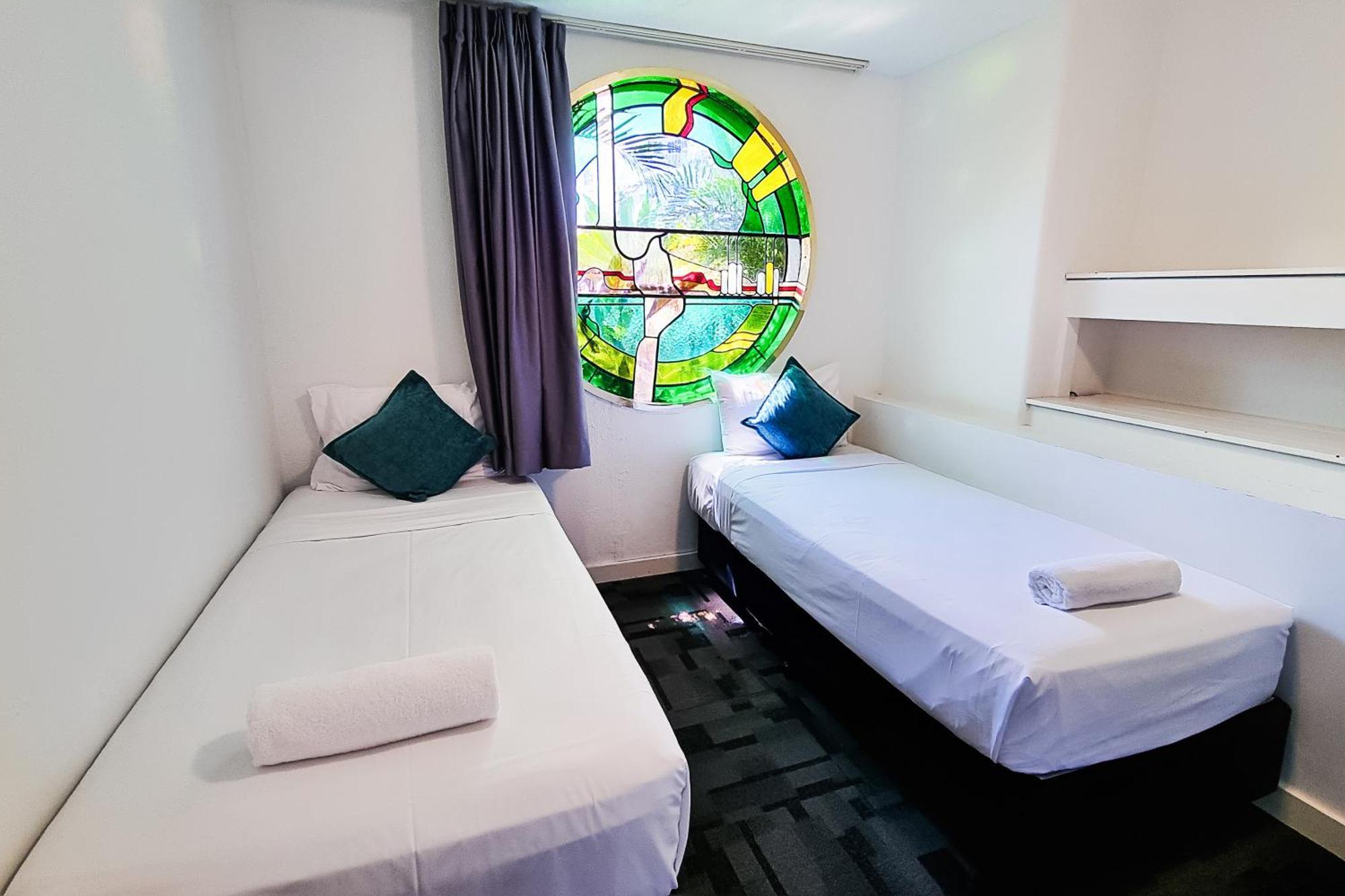 Tiki Hotel Apartments Surfers Paradise Gold Coast Zewnętrze zdjęcie
