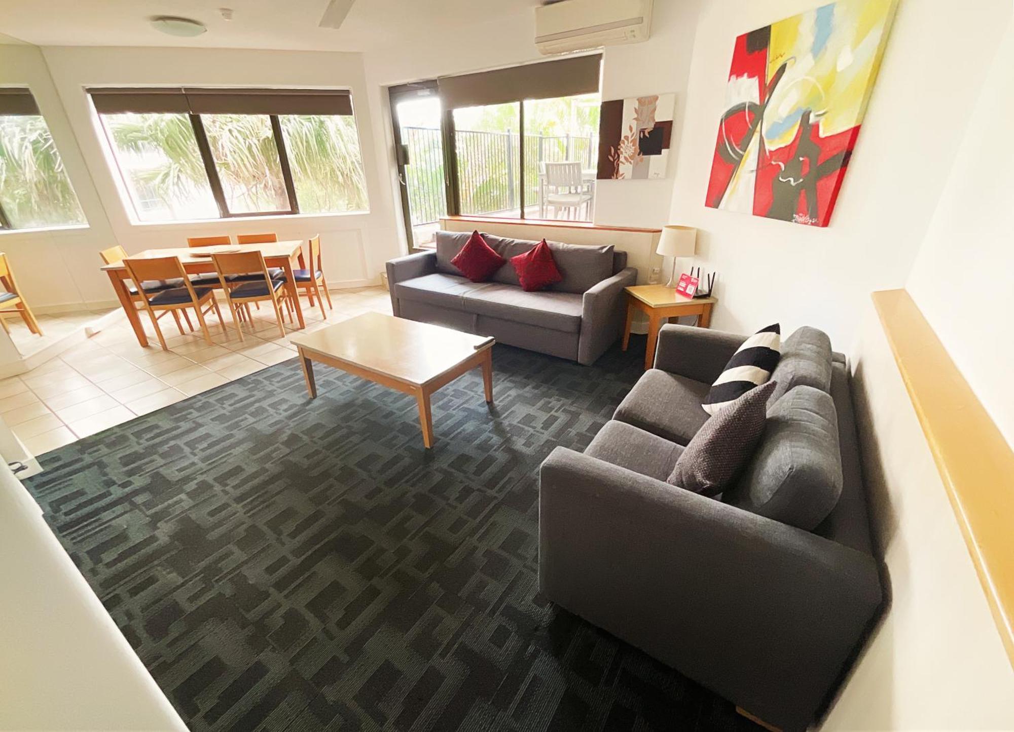 Tiki Hotel Apartments Surfers Paradise Gold Coast Zewnętrze zdjęcie