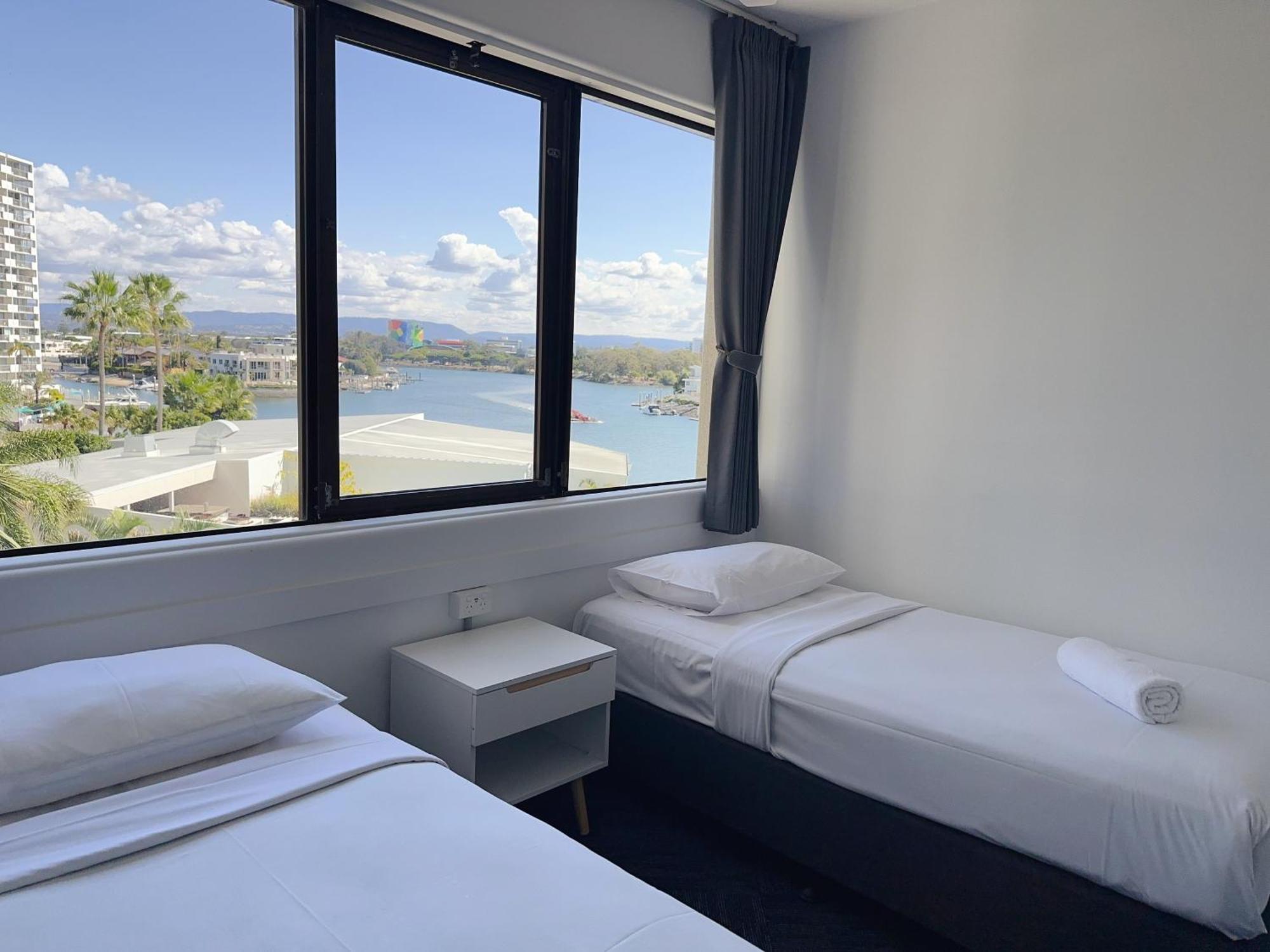 Tiki Hotel Apartments Surfers Paradise Gold Coast Pokój zdjęcie