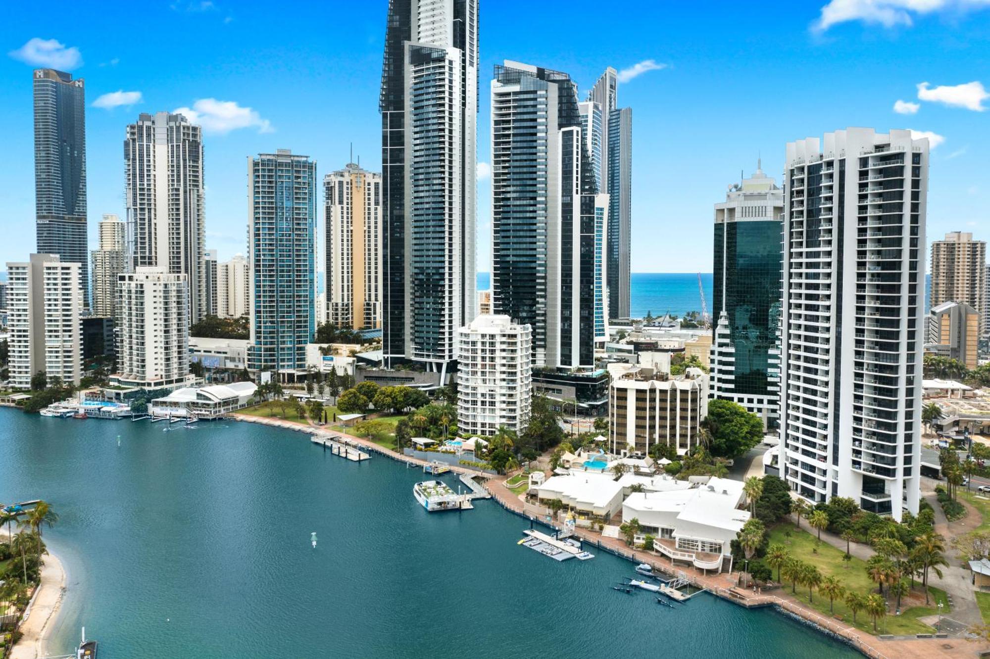 Tiki Hotel Apartments Surfers Paradise Gold Coast Zewnętrze zdjęcie