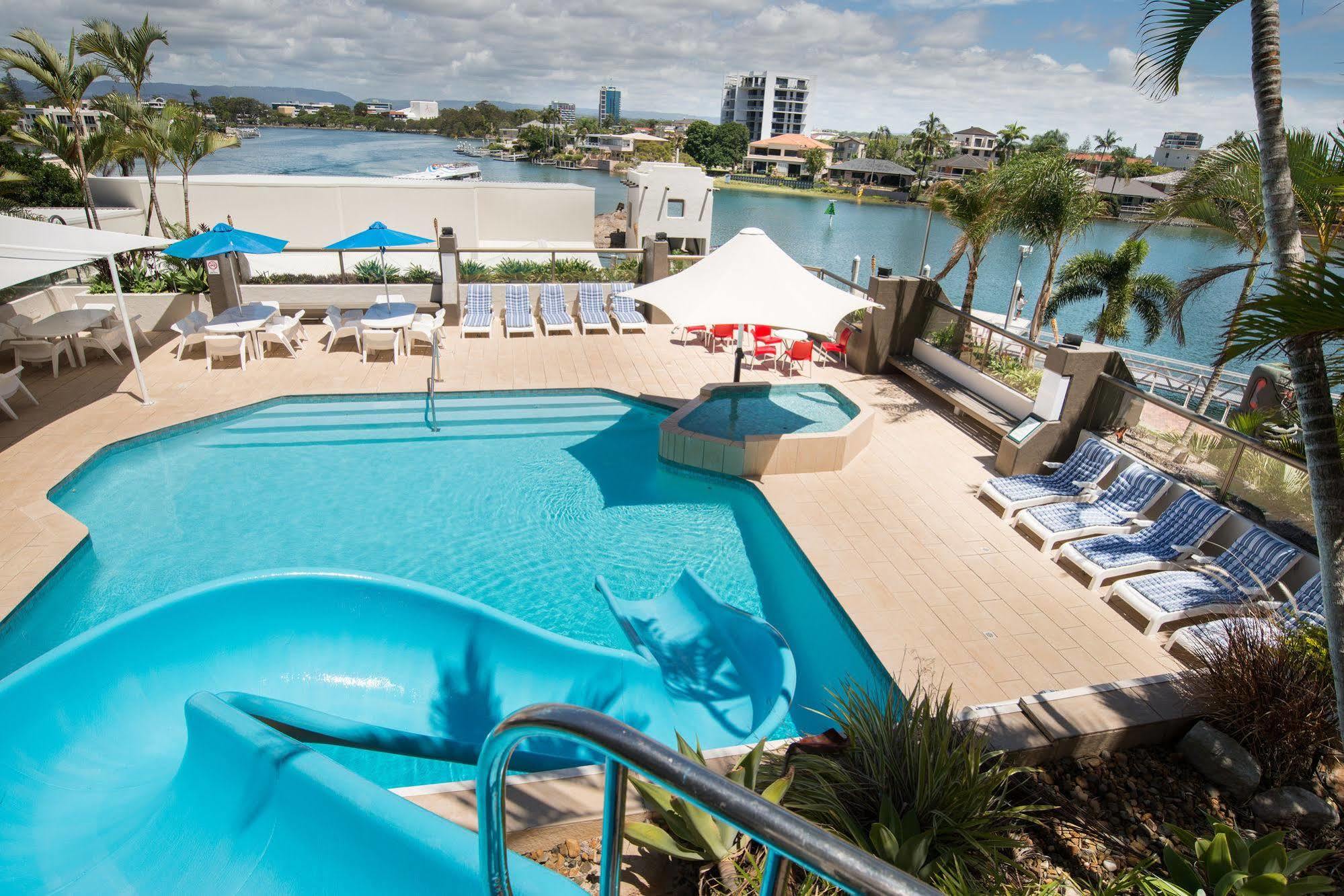 Tiki Hotel Apartments Surfers Paradise Gold Coast Zewnętrze zdjęcie